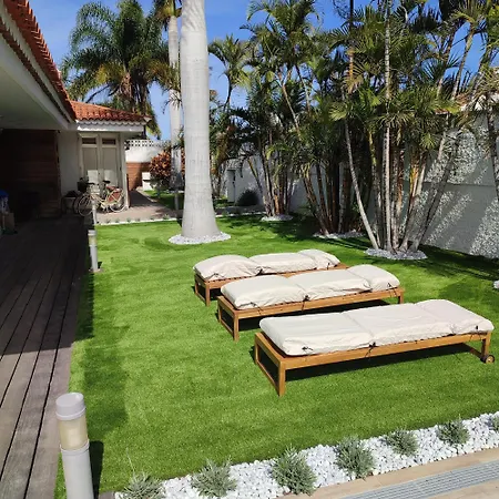 4 Bedroom Pto Cruz-private Pool-jacuzzi-wifi Villa
